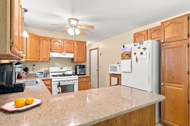 674 Elm St Unit 10, Laconia, NH 03246