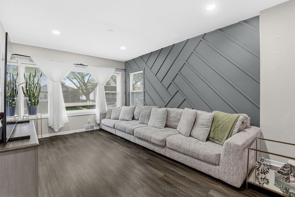 4951 W Concord Place, Chicago, IL 60639 — photo 4