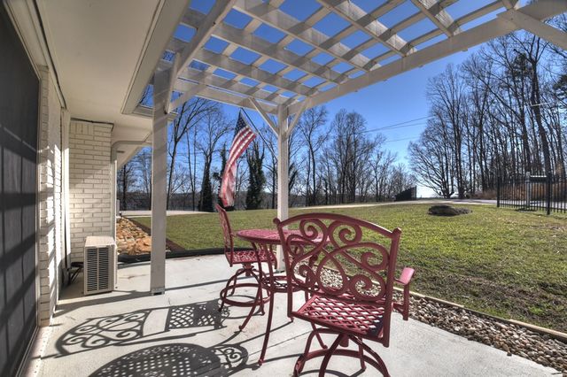 5383 Whitmire Drive, Gainesville, GA 30504