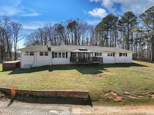 5383 Whitmire Drive, Gainesville, GA 30504