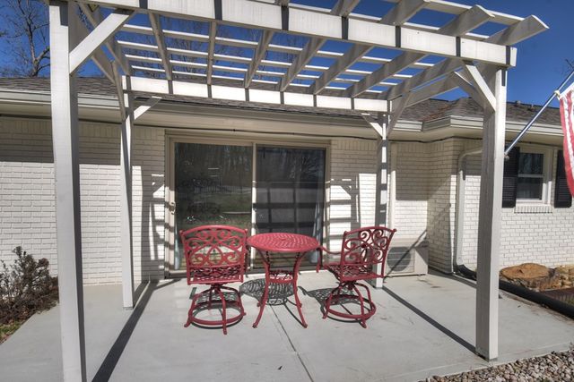 5383 Whitmire Drive, Gainesville, GA 30504