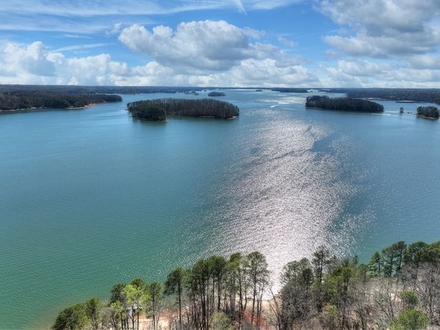 5383 Whitmire Drive, Gainesville, GA 30504