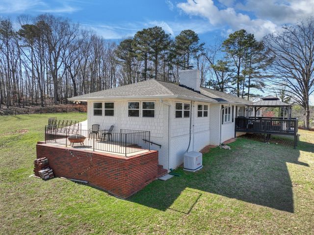 5383 Whitmire Drive, Gainesville, GA 30504