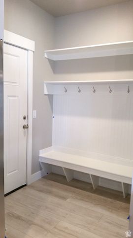 1884 W 950 N, Farmington, UT 84025