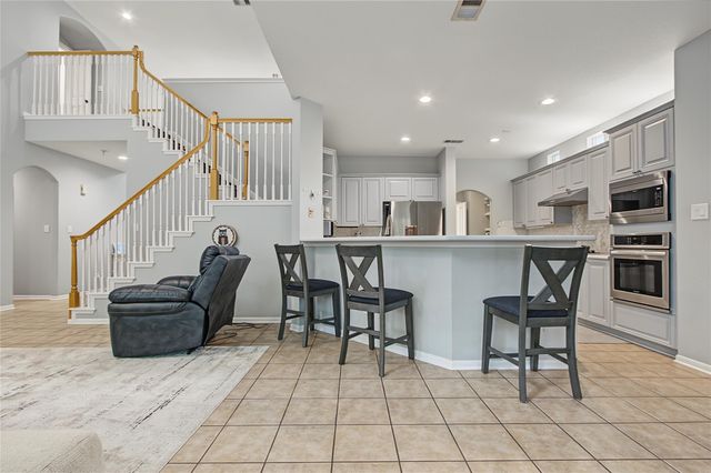 19 E Sundance Circle, The Woodlands, TX 77382