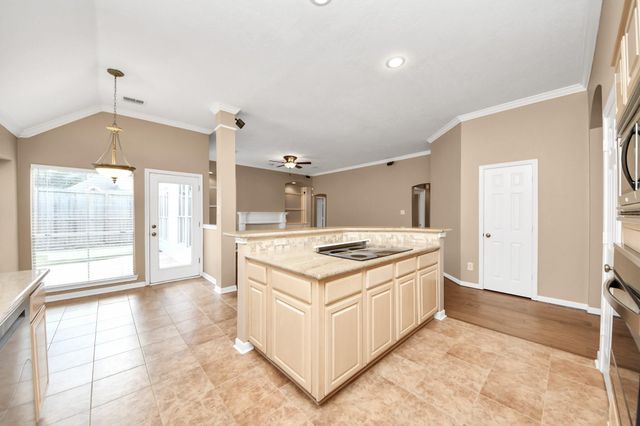 731 Avery Drive, Sugar Land, TX 77479