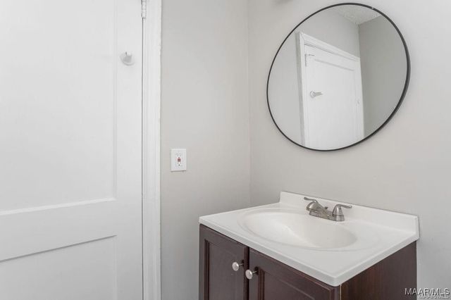 3750 Dalraida Parkway, Montgomery, AL 36109