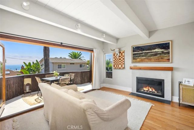 31888 Hillside, Laguna Beach, CA 92651