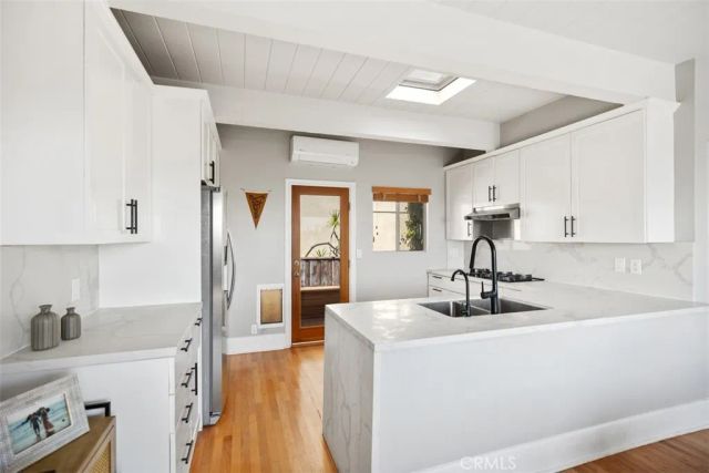 31888 Hillside, Laguna Beach, CA 92651