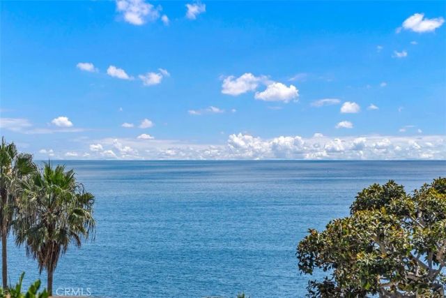 31888 Hillside, Laguna Beach, CA 92651