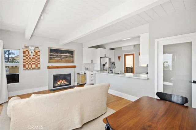 31888 Hillside, Laguna Beach, CA 92651