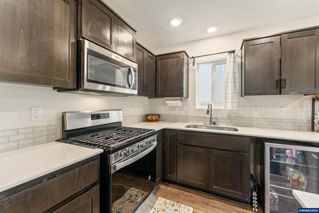4734 Ranger Av NE, Salem, OR 97305