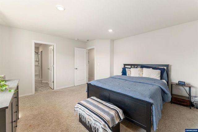 4734 Ranger Av NE, Salem, OR 97305