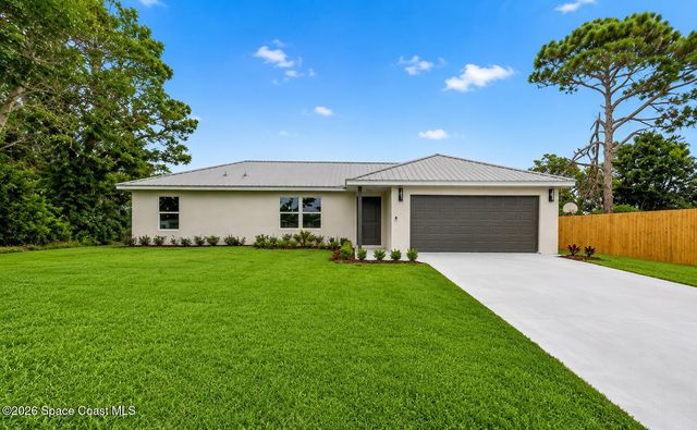 1371 Biarritz Street NW, Palm Bay, FL 32907
