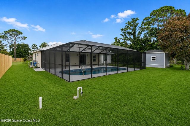 1371 Biarritz Street NW, Palm Bay, FL 32907