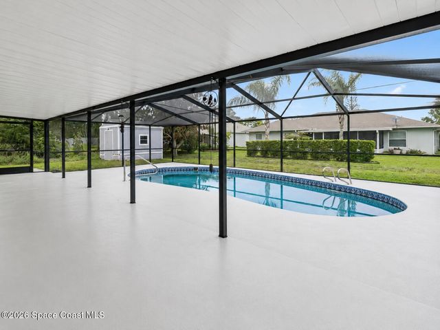 1371 Biarritz Street NW, Palm Bay, FL 32907