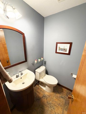 12281 Pennyroyal Lane, Granger, IN 46530