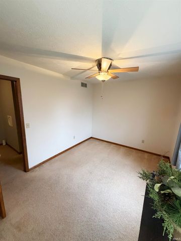 12281 Pennyroyal Lane, Granger, IN 46530