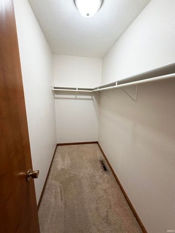 12281 Pennyroyal Lane, Granger, IN 46530