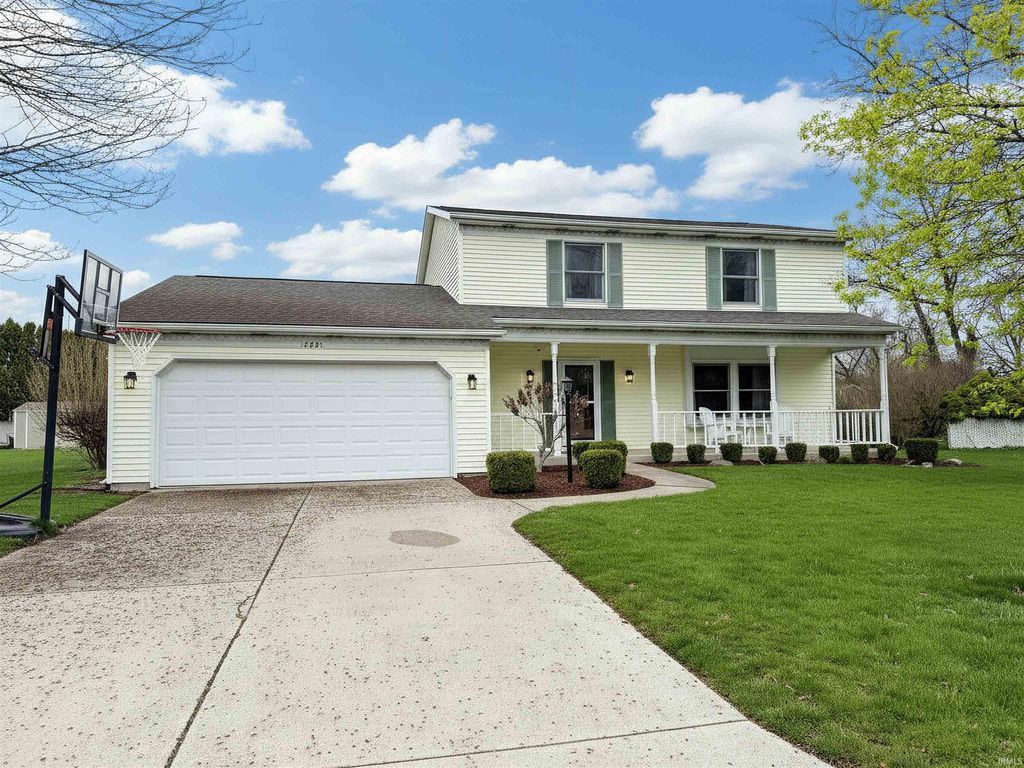 12281 Pennyroyal Lane, Granger, IN 46530