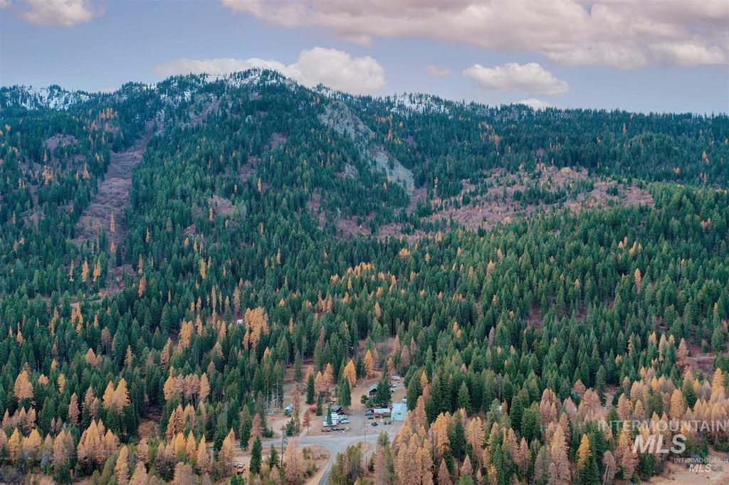 2437 Maverick, Donnelly, ID 83615 photo 17