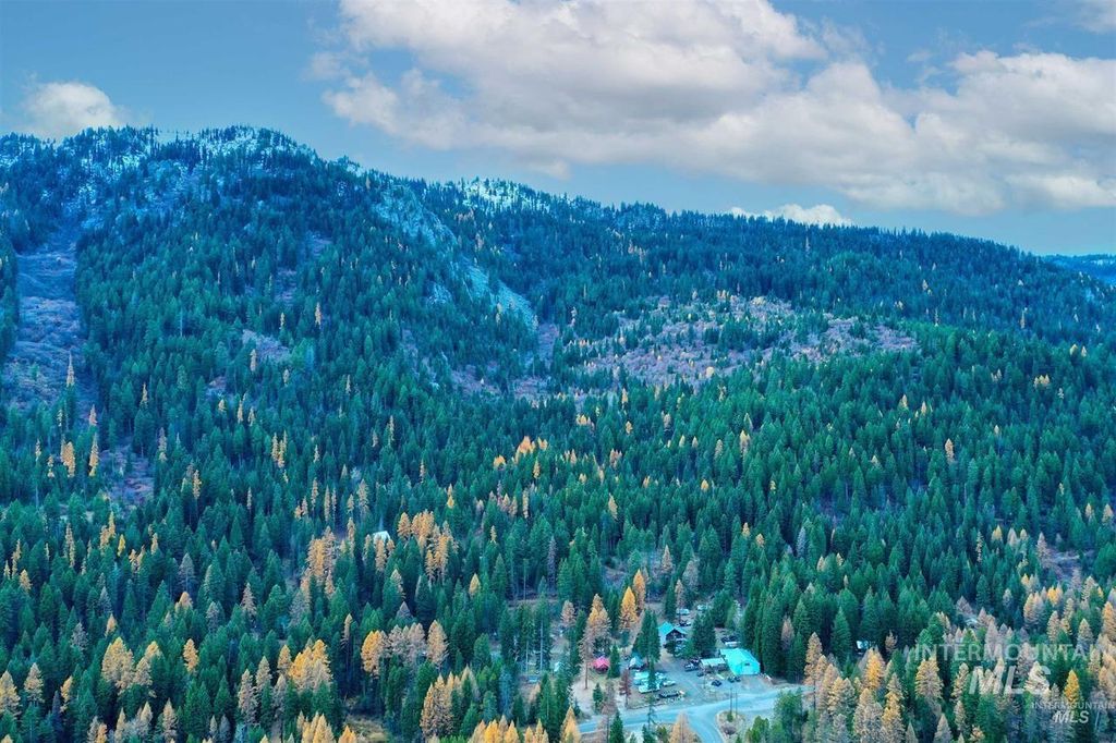 2437 Maverick, Donnelly, ID 83615 photo 19