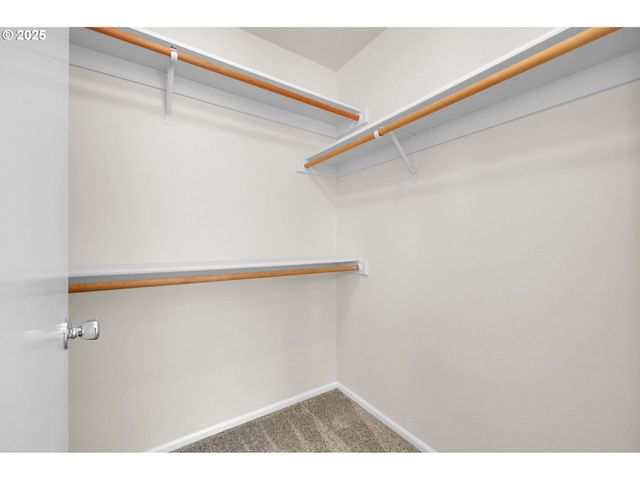 5298 WALES Dr, Eugene, OR 97402