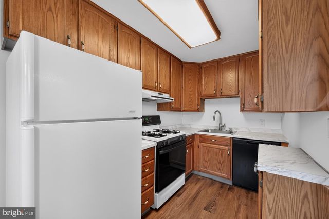 256 CAMBRIDGE RD, Clifton Heights, PA 19018
