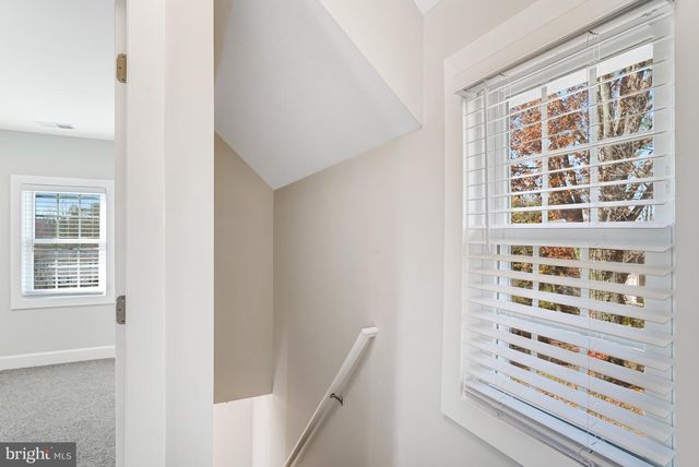 3010 STEVEN MARTIN DR, Fairfax, VA 22031