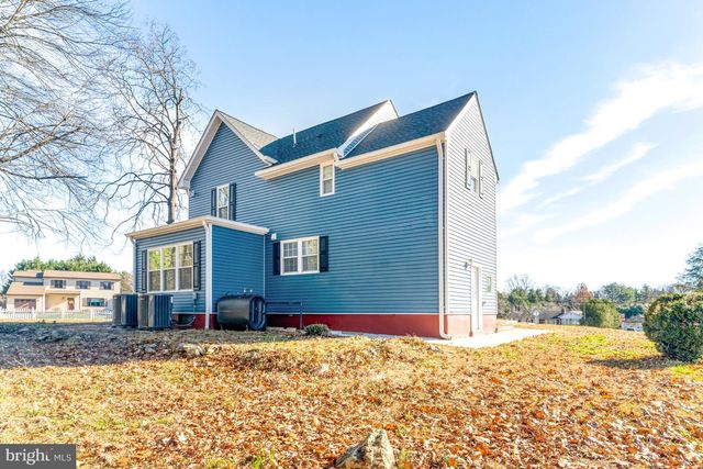 3010 STEVEN MARTIN DR, Fairfax, VA 22031