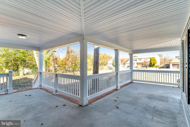 3010 STEVEN MARTIN DR, Fairfax, VA 22031