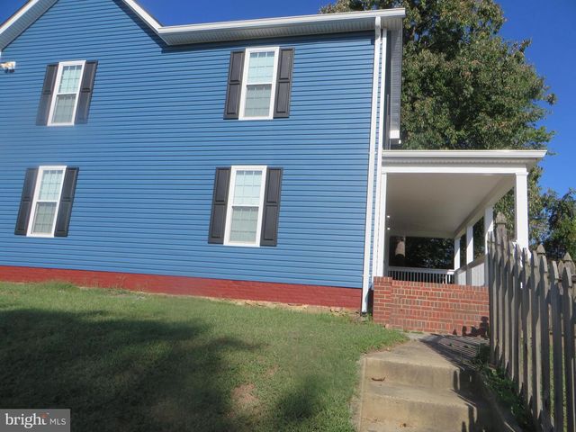 3010 STEVEN MARTIN DR, Fairfax, VA 22031