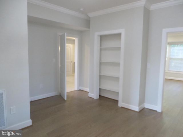 3010 STEVEN MARTIN DR, Fairfax, VA 22031