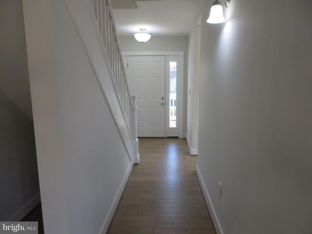 3010 STEVEN MARTIN DR, Fairfax, VA 22031