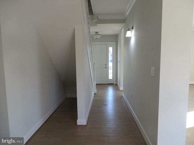 3010 STEVEN MARTIN DR, Fairfax, VA 22031