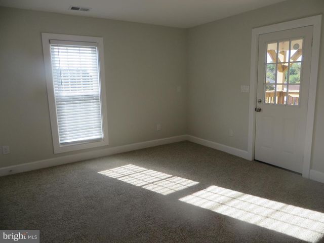 3010 STEVEN MARTIN DR, Fairfax, VA 22031