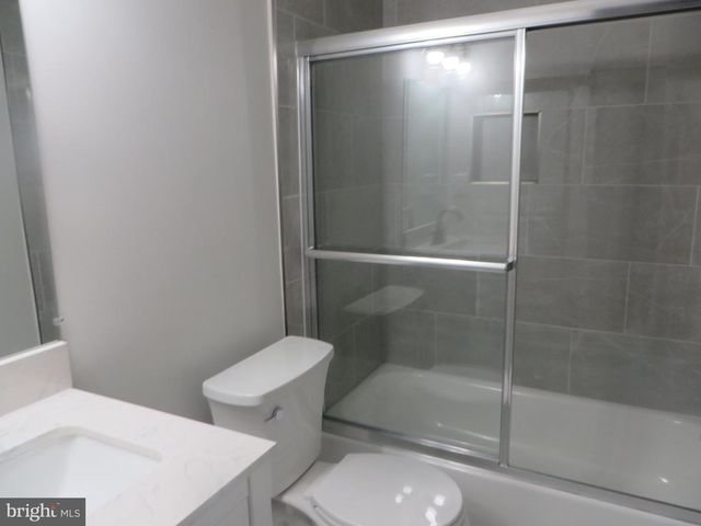 3010 STEVEN MARTIN DR, Fairfax, VA 22031