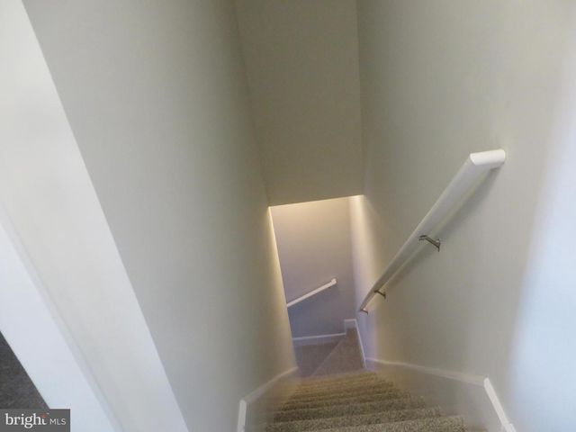 3010 STEVEN MARTIN DR, Fairfax, VA 22031