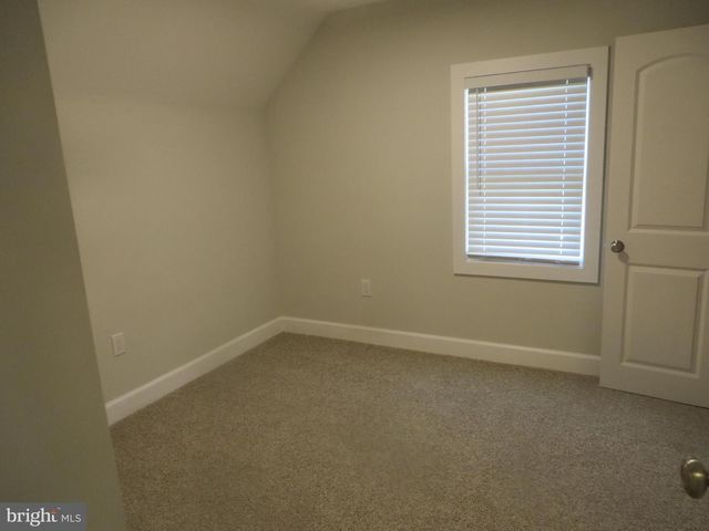 3010 STEVEN MARTIN DR, Fairfax, VA 22031