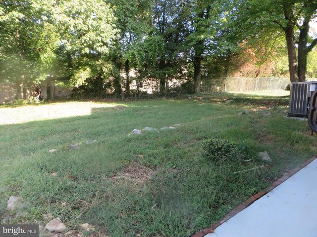 3010 STEVEN MARTIN DR, Fairfax, VA 22031