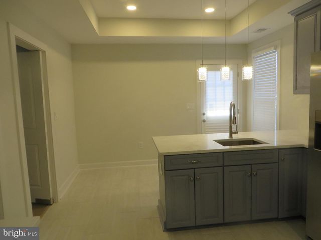 3010 STEVEN MARTIN DR, Fairfax, VA 22031