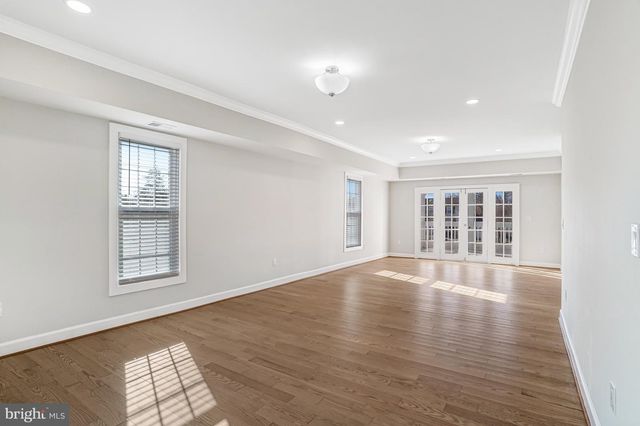 3010 STEVEN MARTIN DR, Fairfax, VA 22031