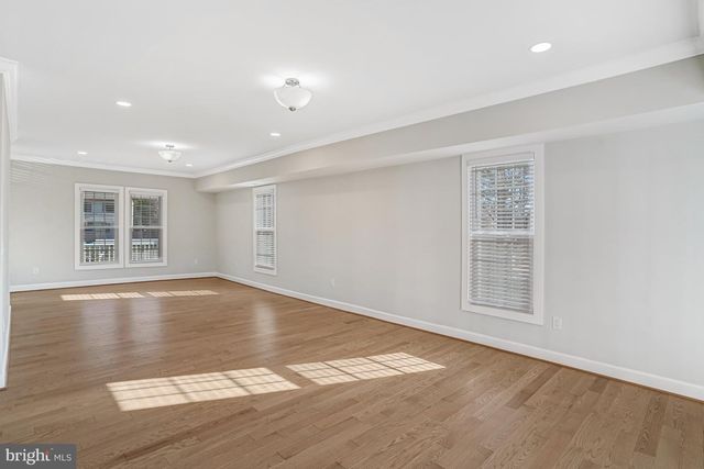 3010 STEVEN MARTIN DR, Fairfax, VA 22031