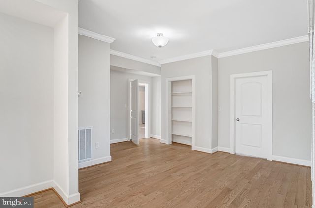 3010 STEVEN MARTIN DR, Fairfax, VA 22031