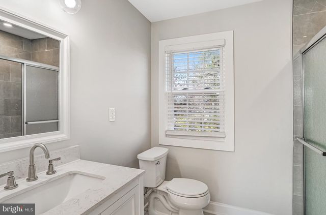 3010 STEVEN MARTIN DR, Fairfax, VA 22031