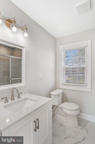 3010 STEVEN MARTIN DR, Fairfax, VA 22031