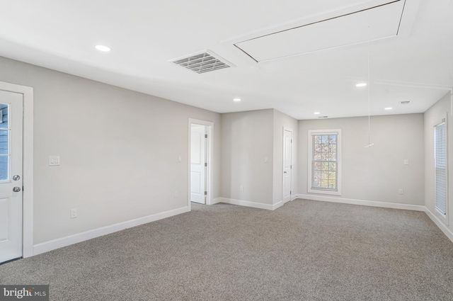 3010 STEVEN MARTIN DR, Fairfax, VA 22031