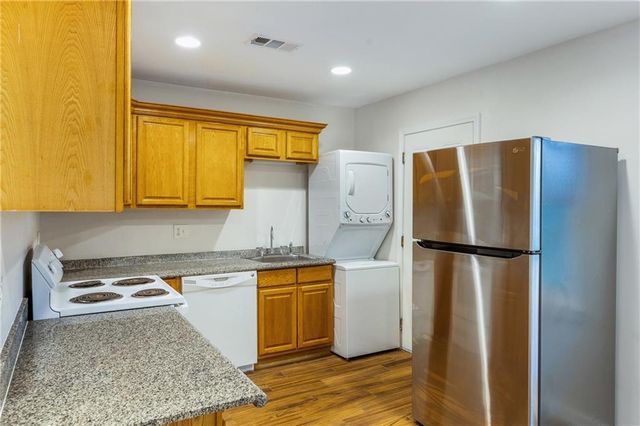 834 Wilson Circle SW, Marietta, GA 30064