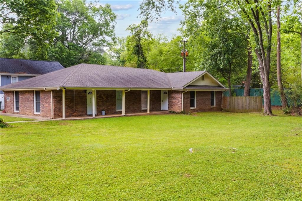 834 Wilson Circle SW, Marietta, GA 30064