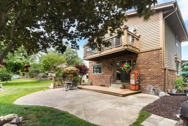 8508 Fox River ROAD, Waterford, WI 53185
